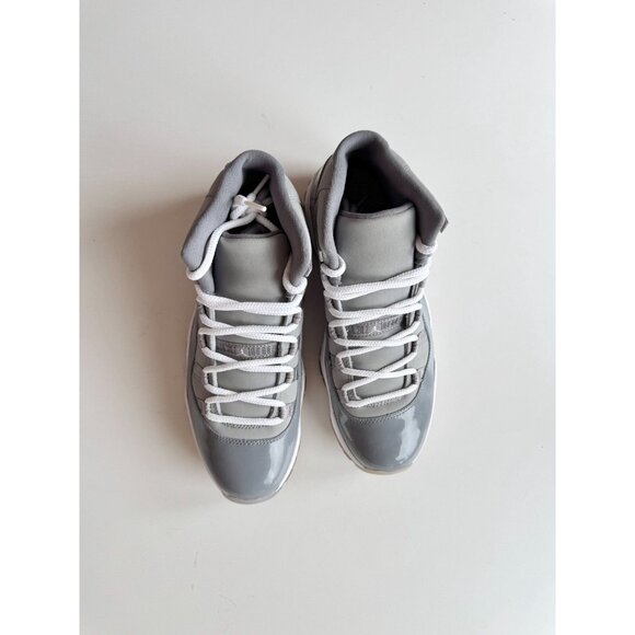 NIB 2010 NIKE Air Jordan 11 Retro Cool Grey Leather Lace Up Sneakers, Size 9.5 - Picture 2 of 16